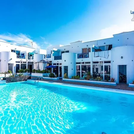 1 Delfines Blue Lagoon *